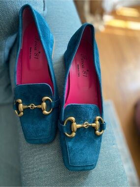Féria 81 Teal Suede Loafers with Gold Horsebit size 6.5